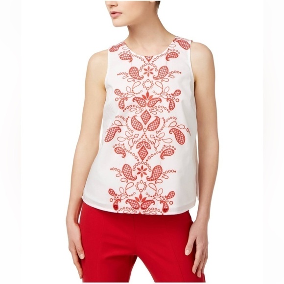 MAISON JULES | NWT Red White Paisley Embroidered Sleeveless Parisian Top M - Picture 1 of 3